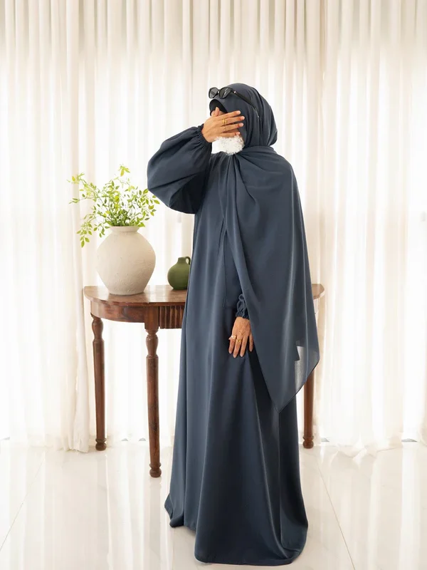 Tranquil Ash Blue Abaya Set